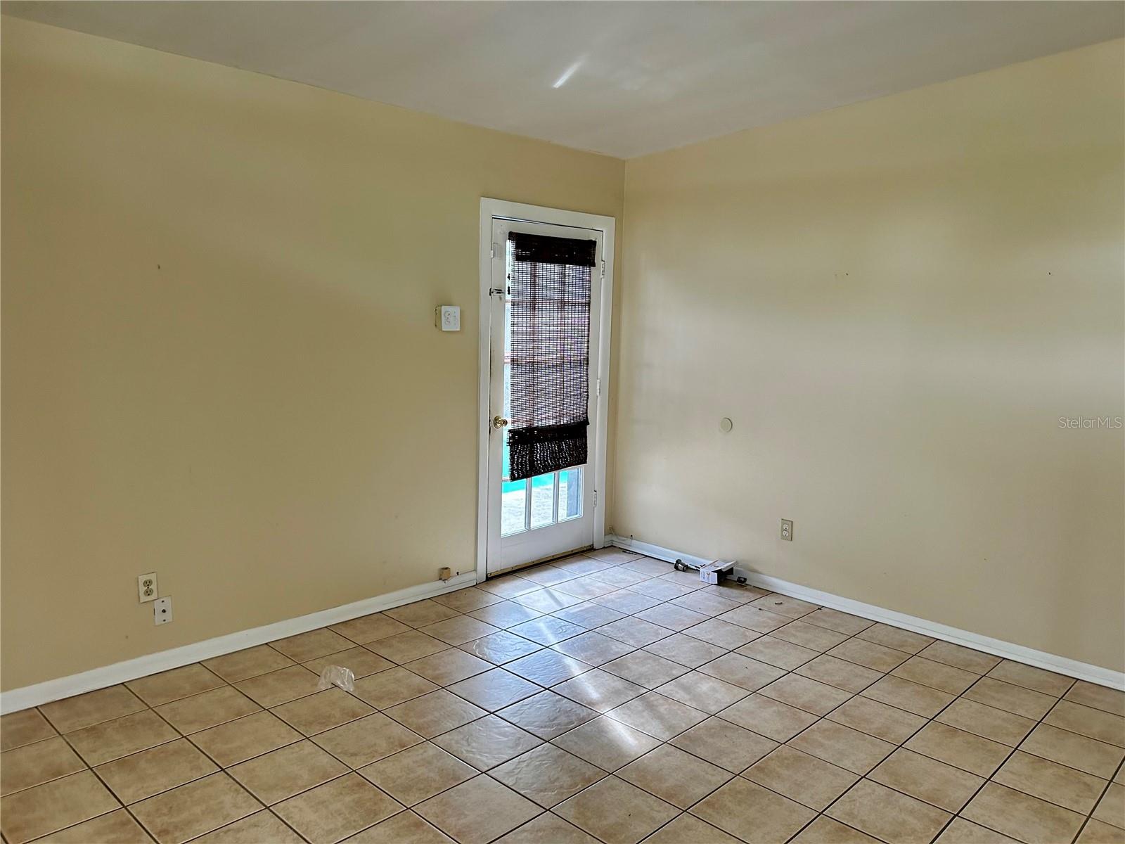 LAKEWOOD ESTATES UNIT 4 - Residential