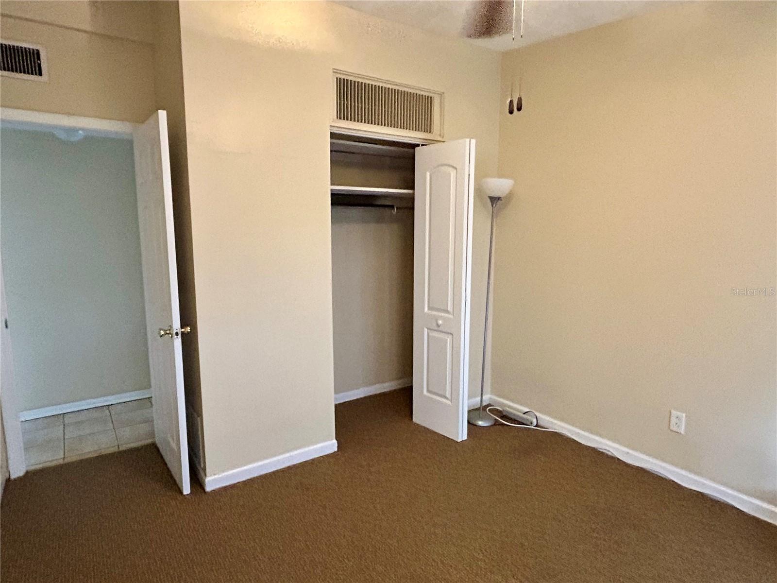 LAKEWOOD ESTATES UNIT 4 - Residential