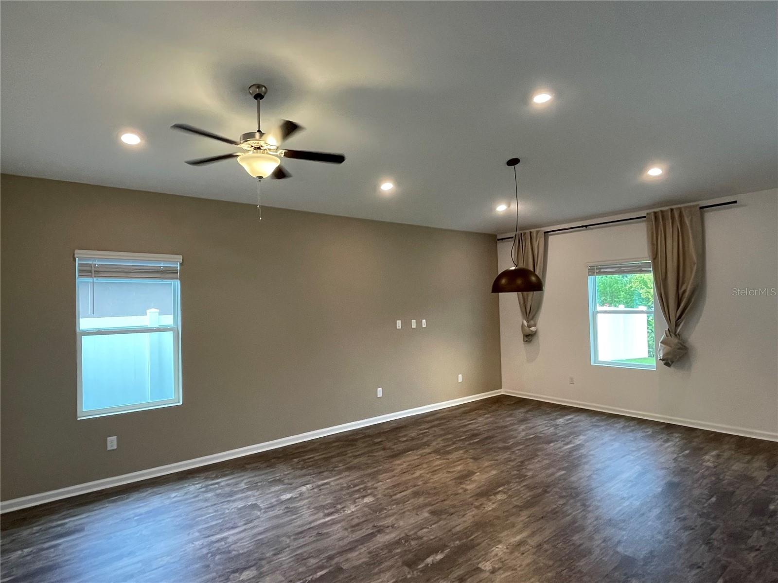 SHELL COVE PH 1 - Residential