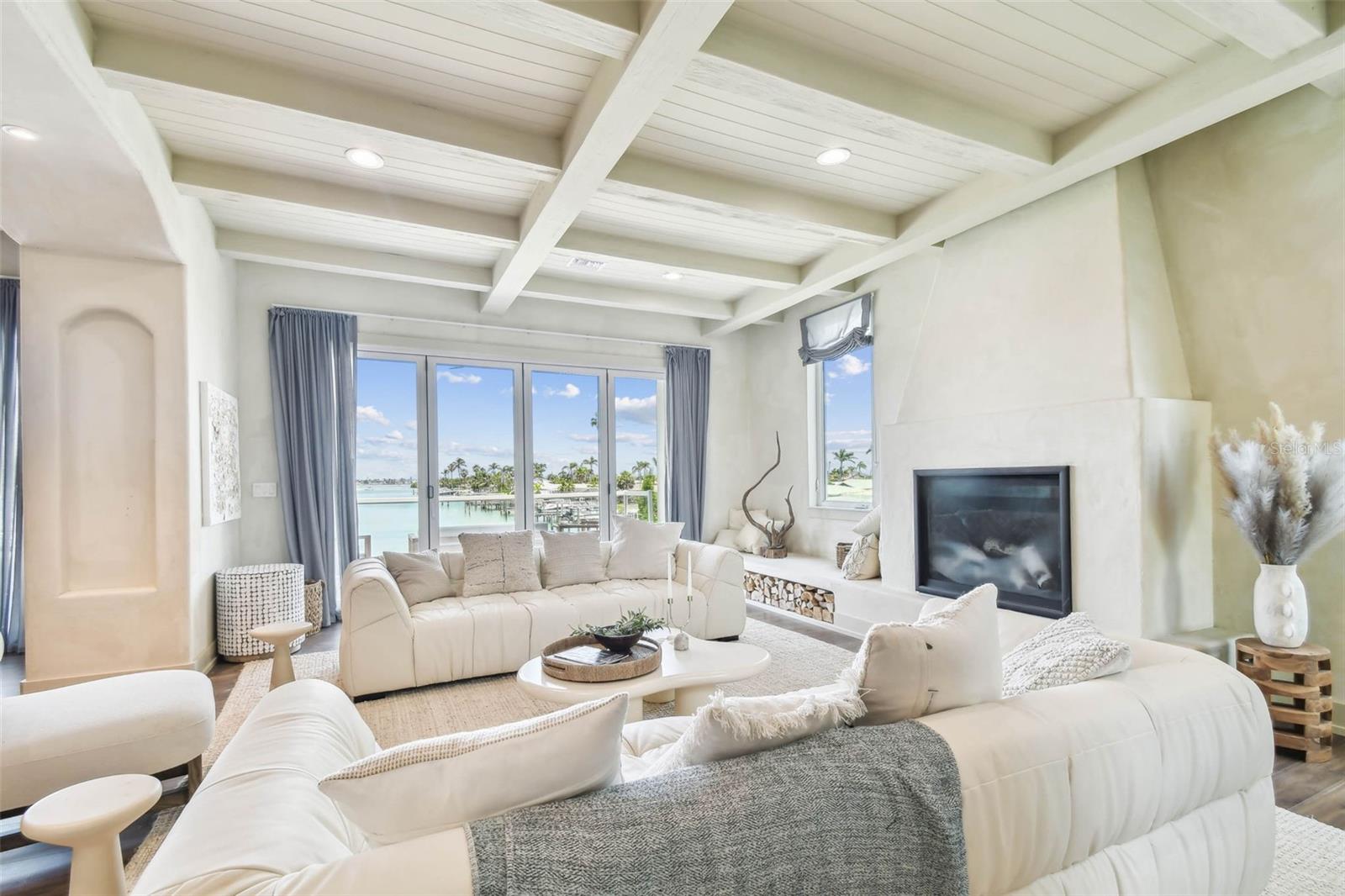 344 CAPRI BOULEVARD