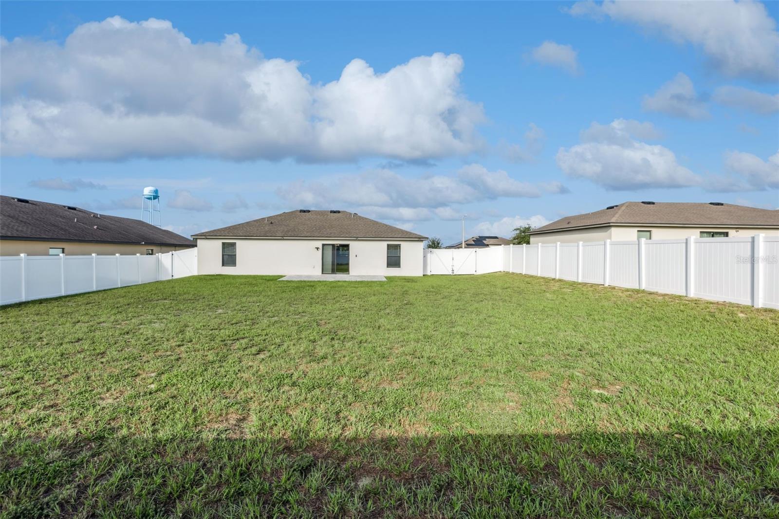 MASCOTTE LAKE JACKSON RIDGE PH 02 - Residential