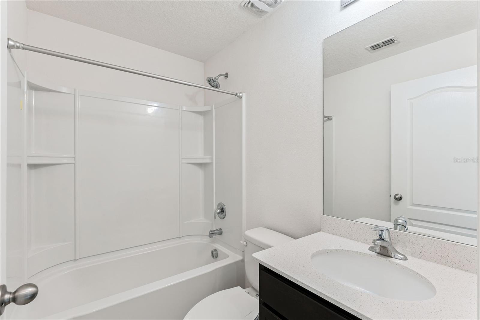 MASCOTTE LAKE JACKSON RIDGE PH 02 - Residential