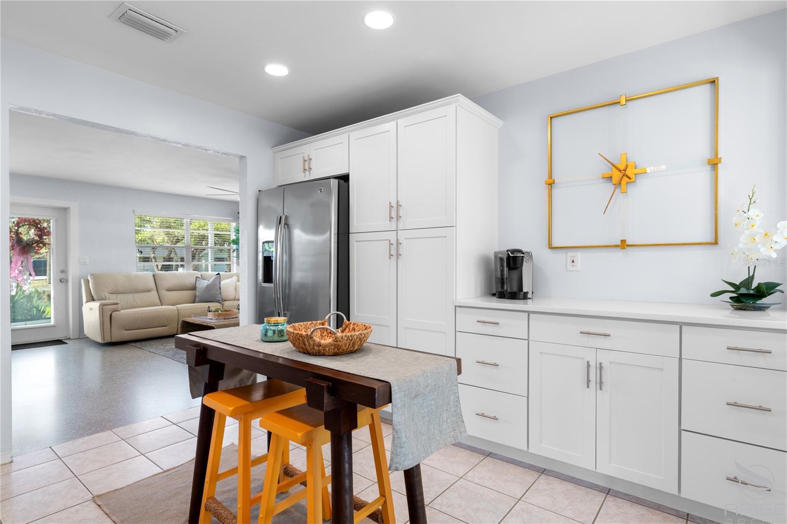 DETWILERS N 650 FT LT 02 16 17 34 NEW SMYRNA BEACH - Residential