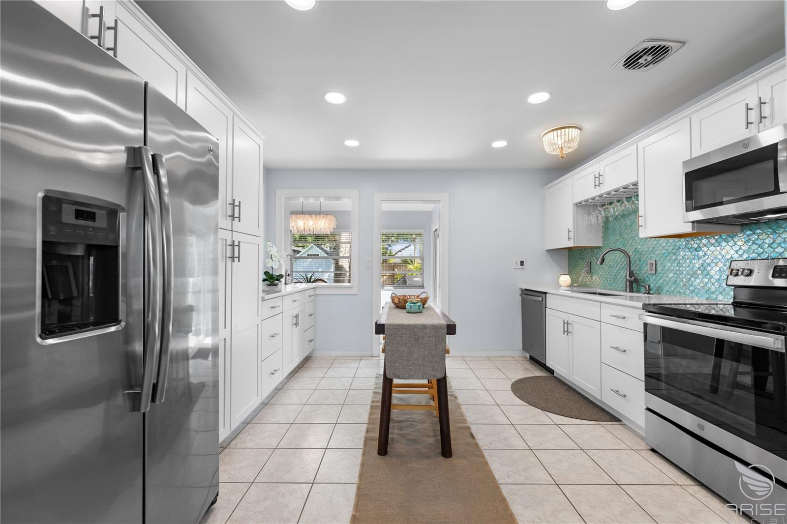 DETWILERS N 650 FT LT 02 16 17 34 NEW SMYRNA BEACH - Residential