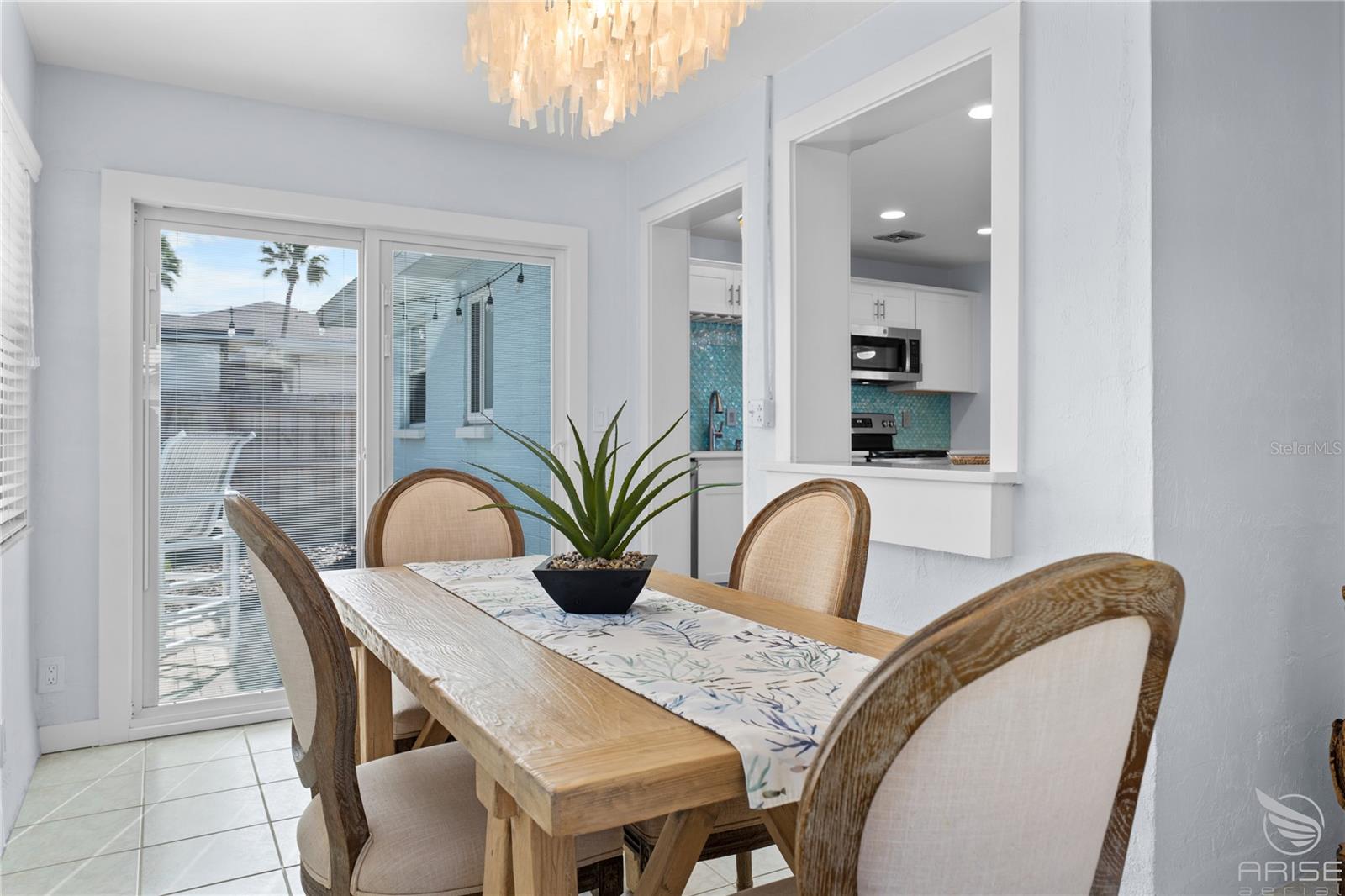 DETWILERS N 650 FT LT 02 16 17 34 NEW SMYRNA BEACH - Residential