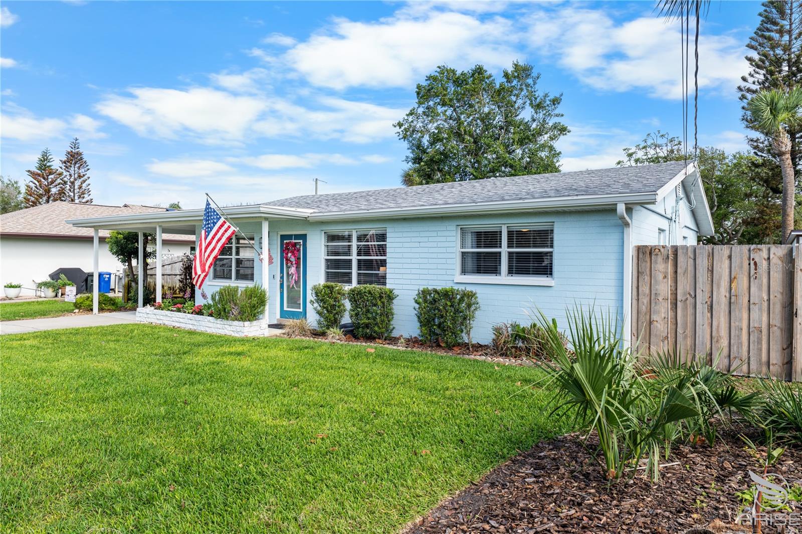 DETWILERS N 650 FT LT 02 16 17 34 NEW SMYRNA BEACH - Residential