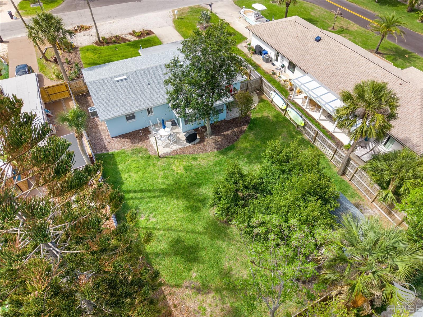 DETWILERS N 650 FT LT 02 16 17 34 NEW SMYRNA BEACH - Residential