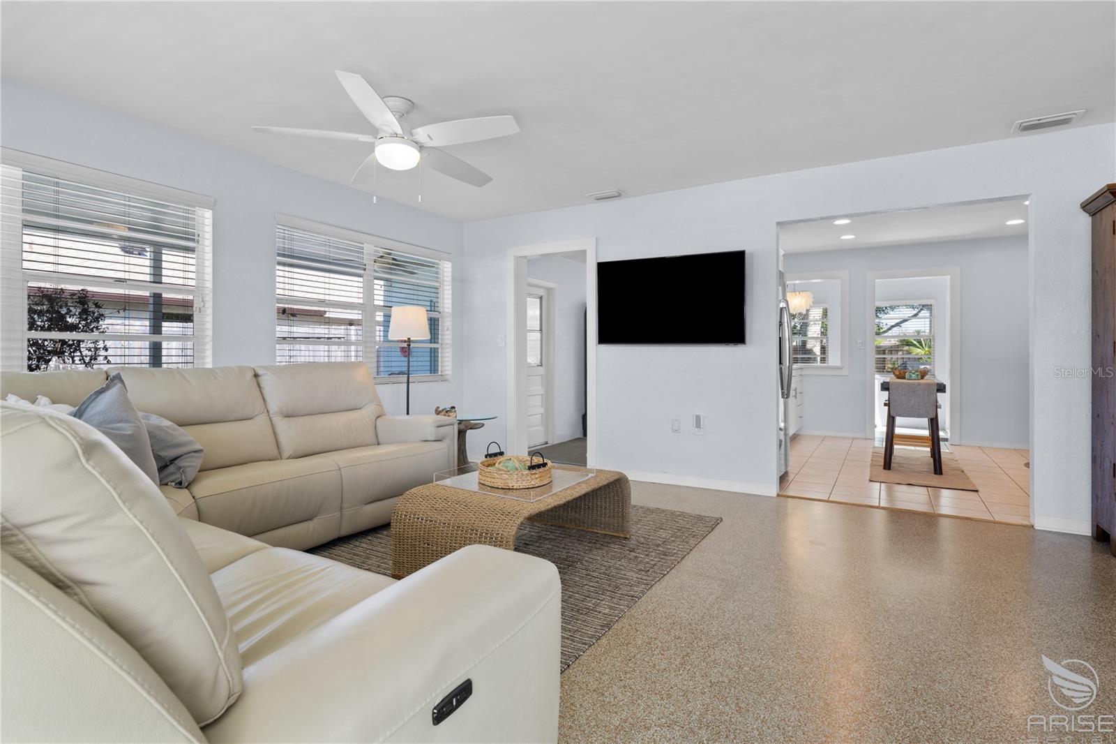 DETWILERS N 650 FT LT 02 16 17 34 NEW SMYRNA BEACH - Residential