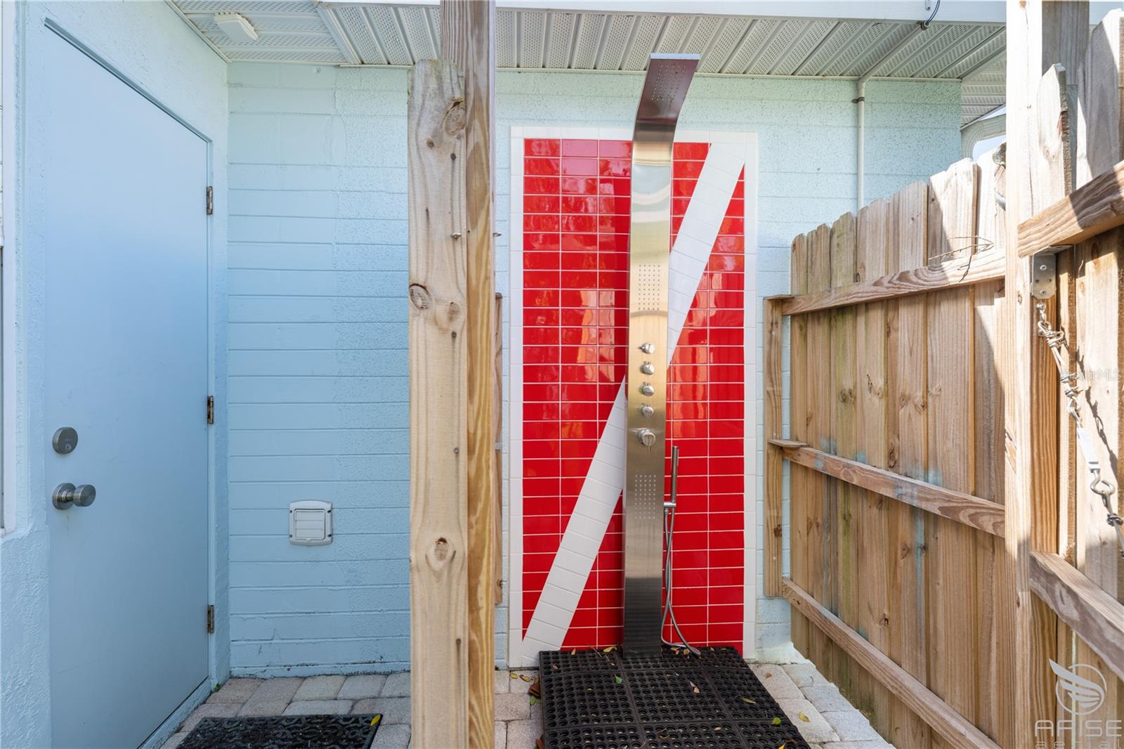 DETWILERS N 650 FT LT 02 16 17 34 NEW SMYRNA BEACH - Residential