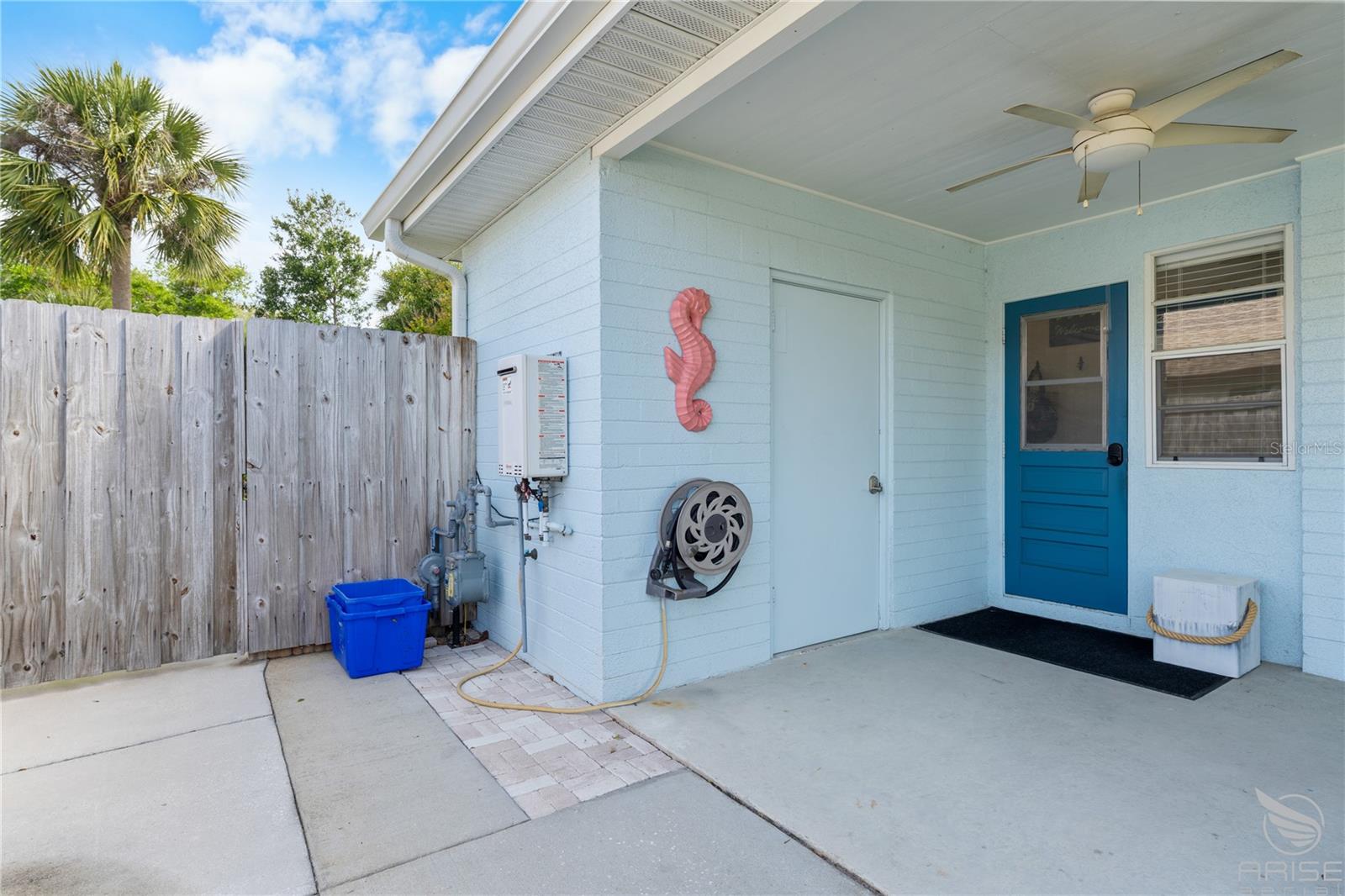 DETWILERS N 650 FT LT 02 16 17 34 NEW SMYRNA BEACH - Residential