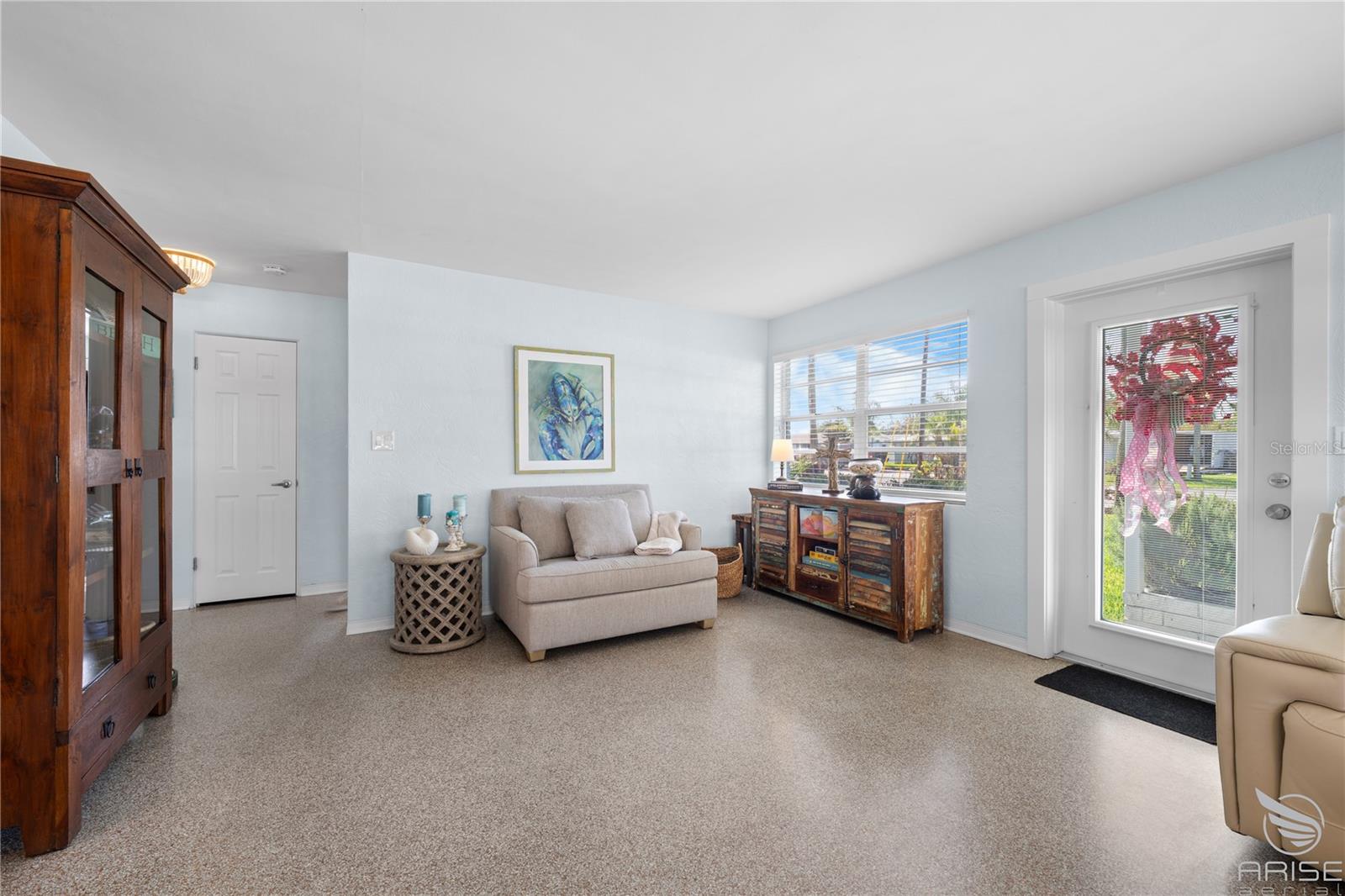 DETWILERS N 650 FT LT 02 16 17 34 NEW SMYRNA BEACH - Residential