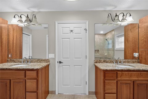 Tiny photo for 6622 Sr 471, Bushnell, FL 33513 (MLS # G5116596)
