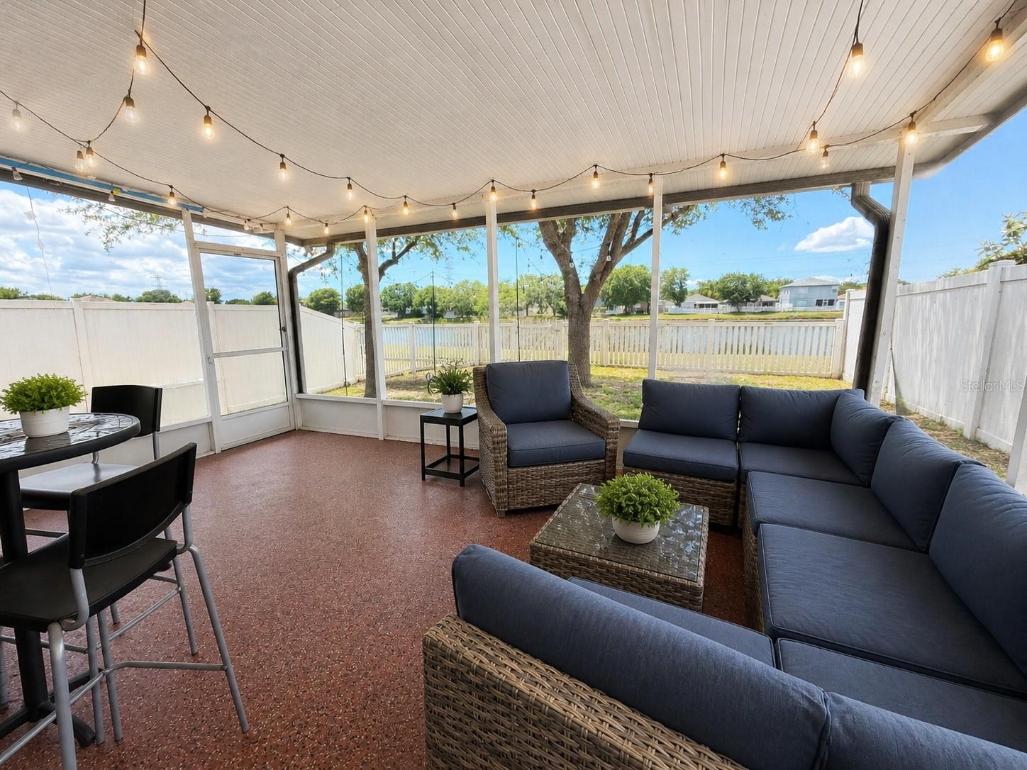CARRIAGE POINTE PH 1 - Residential