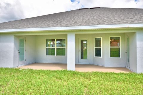 A home in LAKELAND