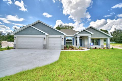 A home in LAKELAND