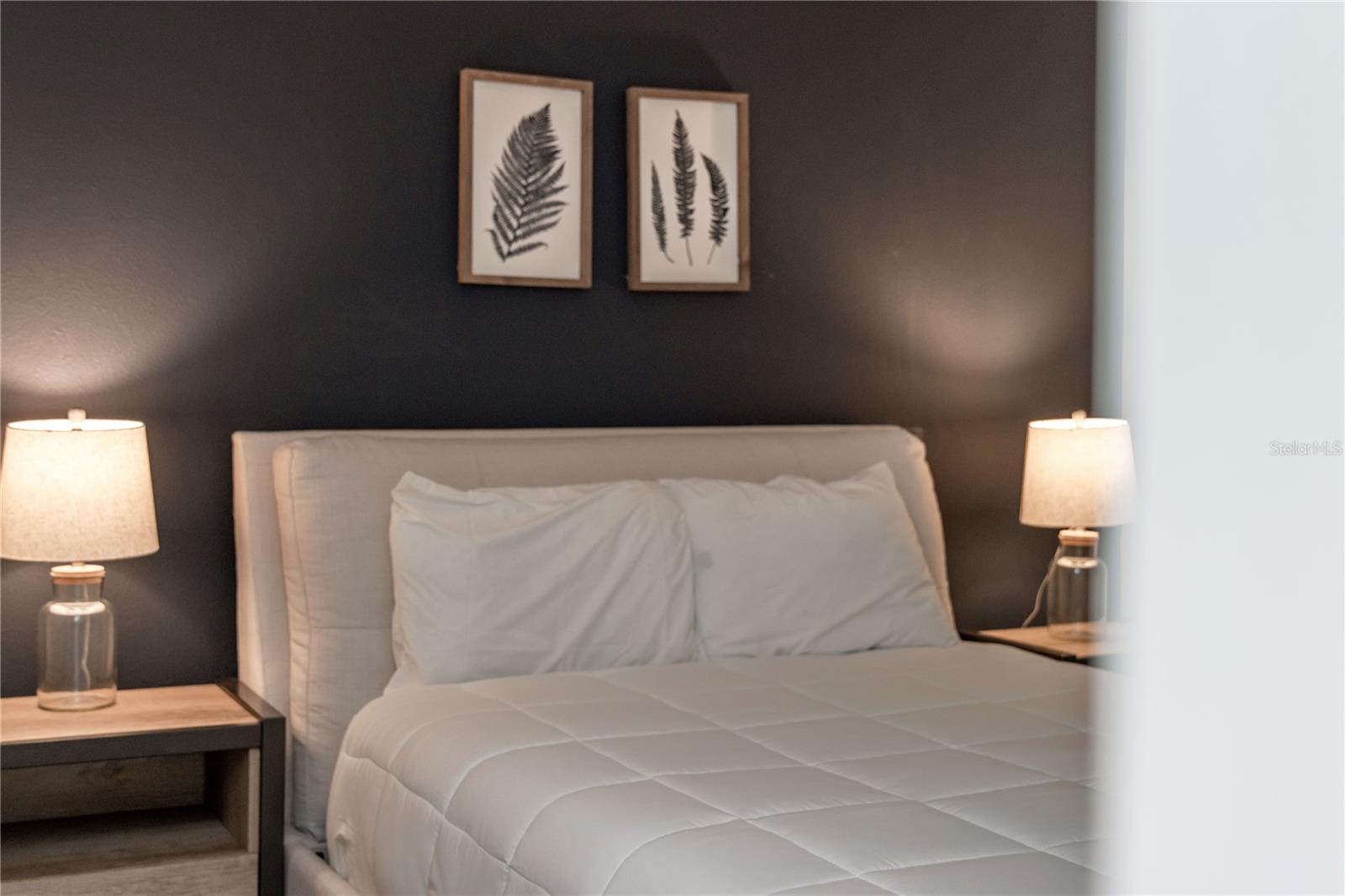 COVE AT STOREY LAKE II - Residential