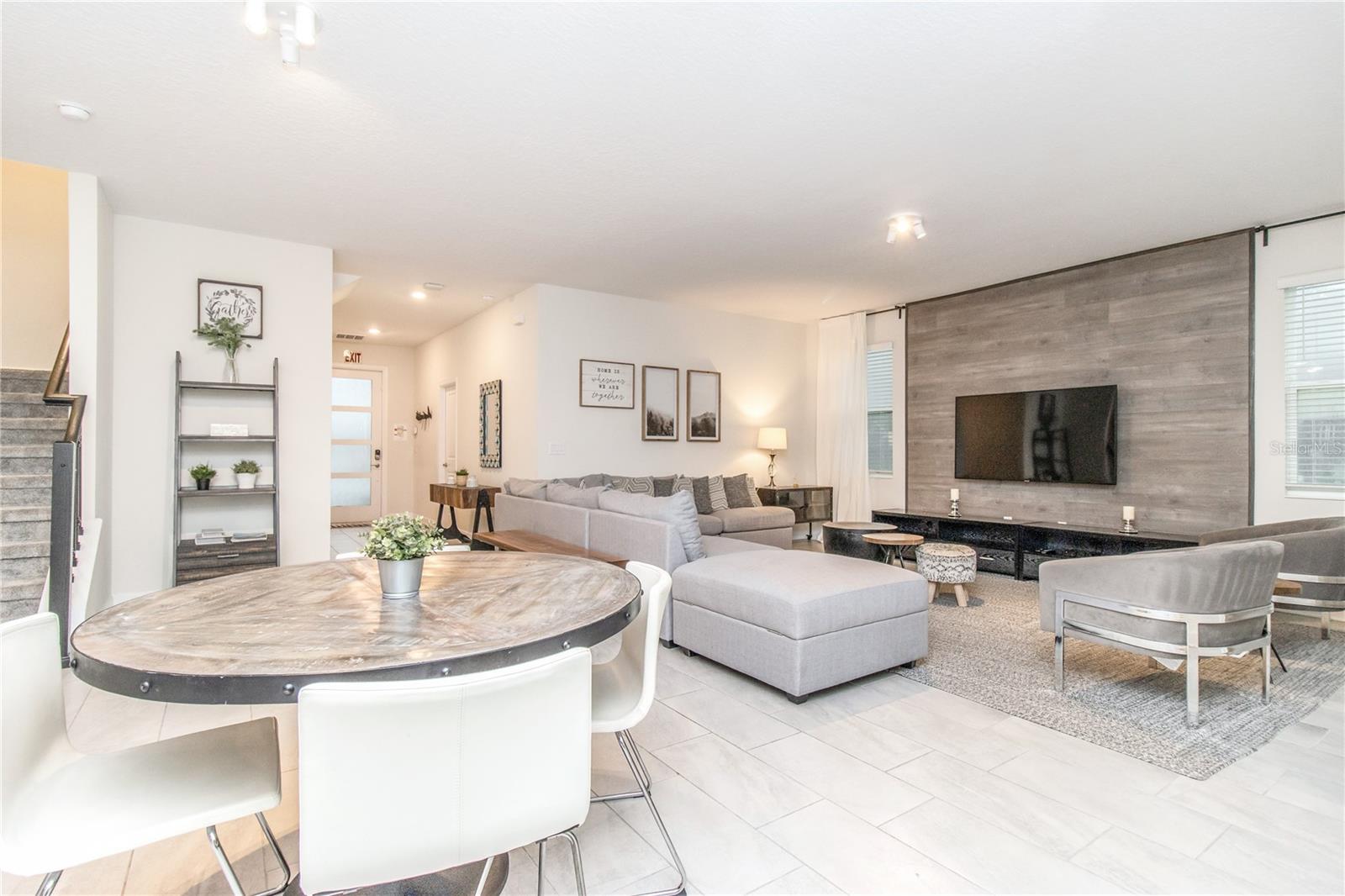 COVE AT STOREY LAKE II - Residential