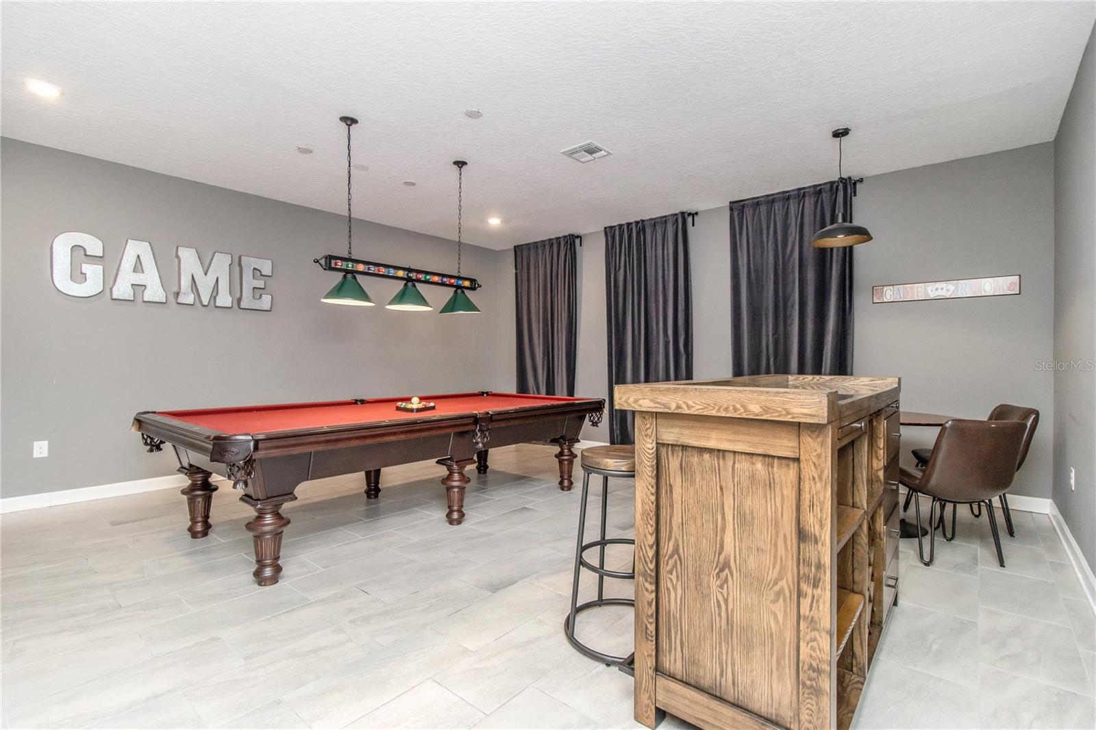 COVE AT STOREY LAKE II - Residential