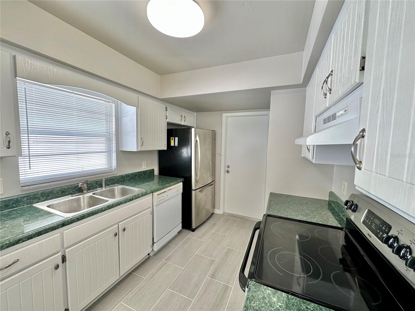 TOWNN COUNTRY PARK SEC 9 UN 03 - Residential