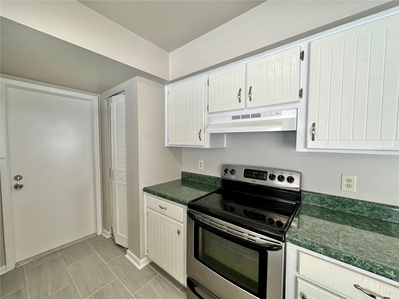 TOWNN COUNTRY PARK SEC 9 UN 03 - Residential