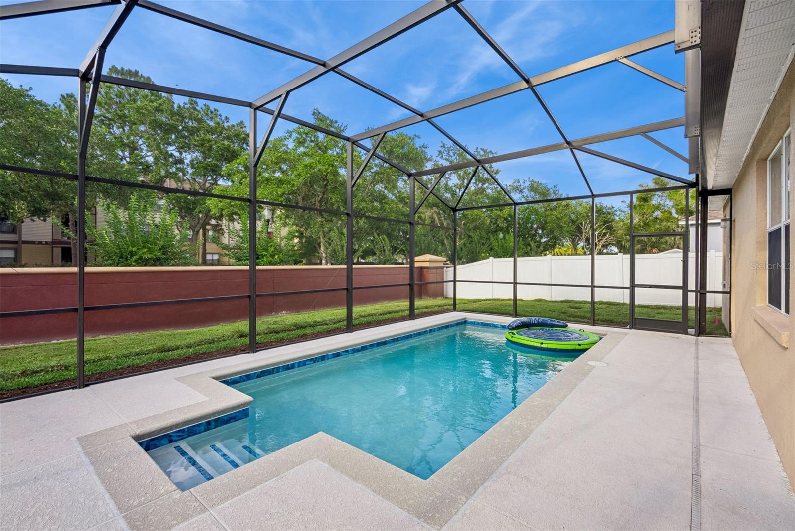 FALCON TRACE - Residential