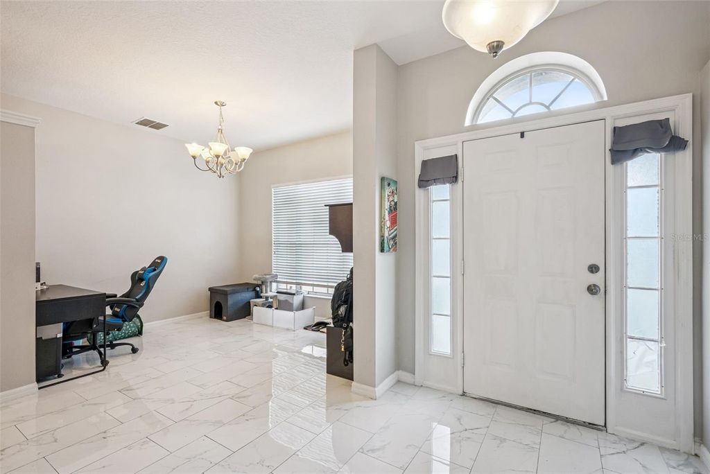Photo of 13805 Eagles Glen Court, Orlando, FL 32837 (MLS # S5150153)
