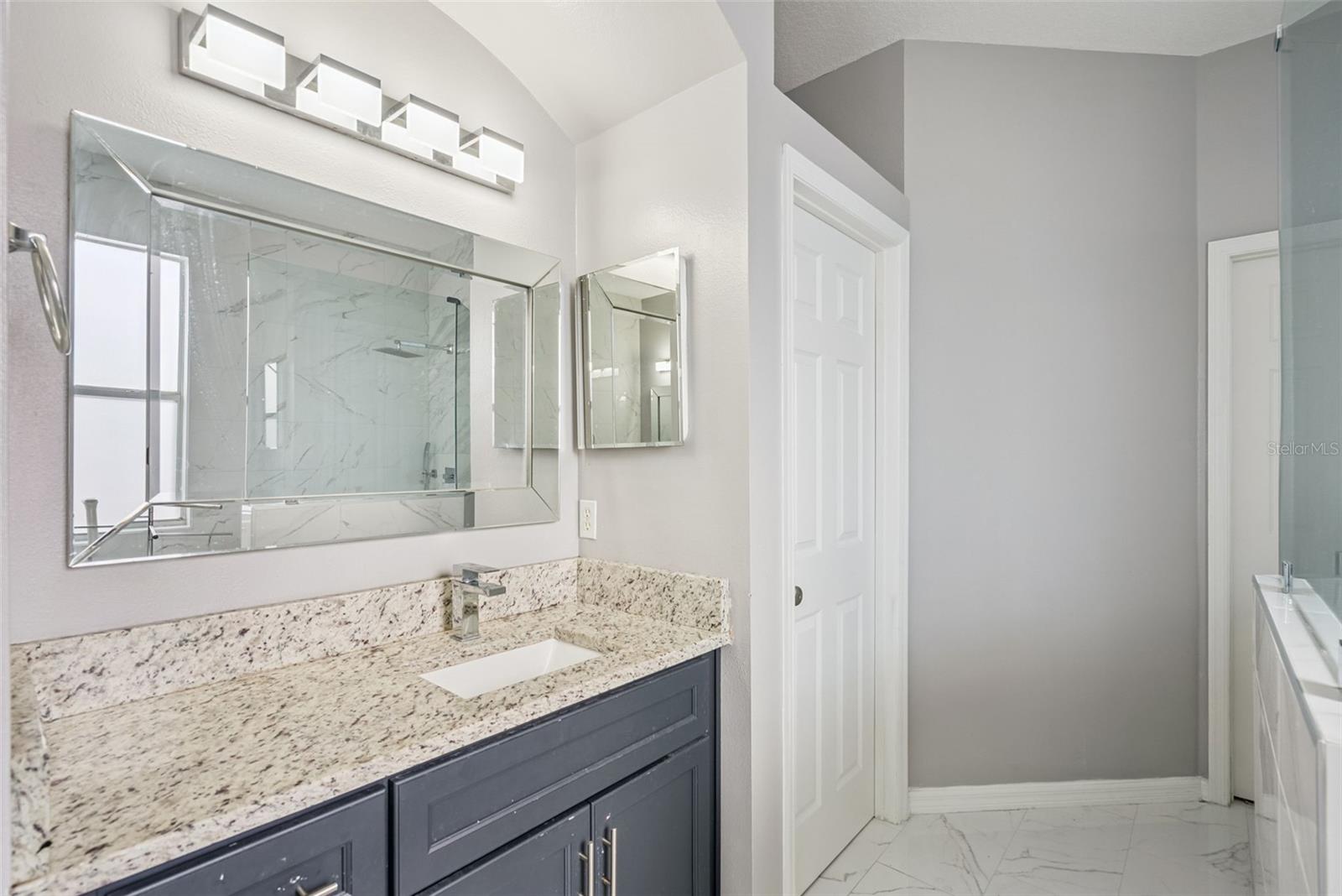 FALCON TRACE - Residential