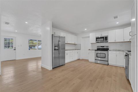 A home in CRYSTAL RIVER