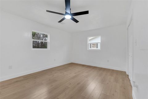 A home in CRYSTAL RIVER