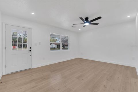 A home in CRYSTAL RIVER