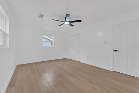 A home in CRYSTAL RIVER