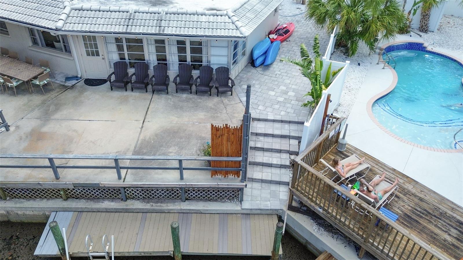 1201 BIG OAK LANE