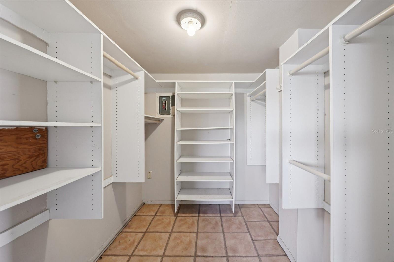 BAY ISLAND GROUP 2 - Residential