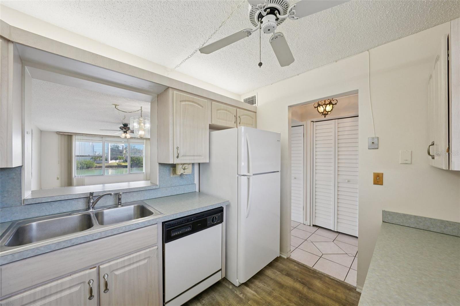 BAY ISLAND GROUP 2 - Residential