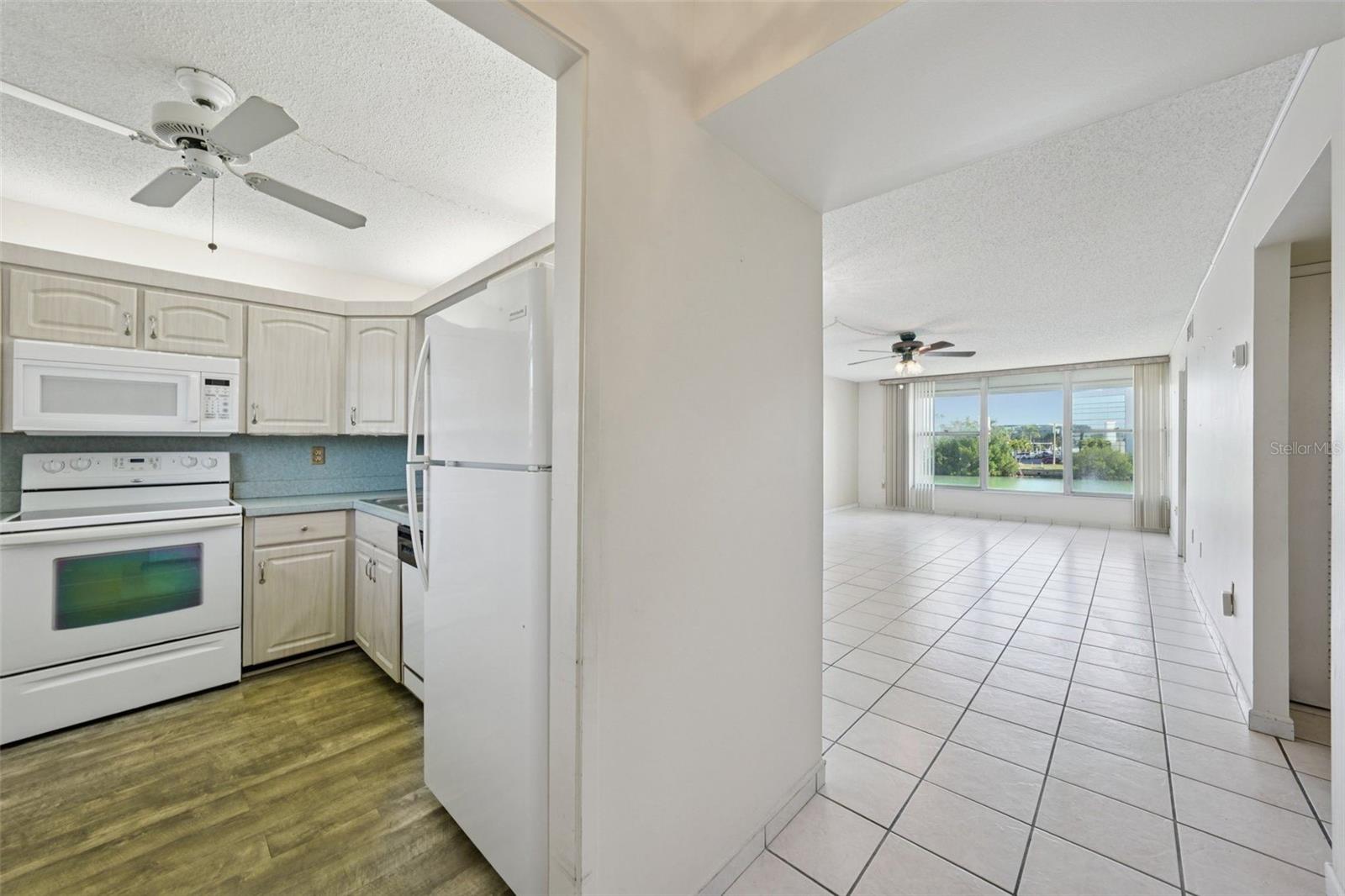 BAY ISLAND GROUP 2 - Residential