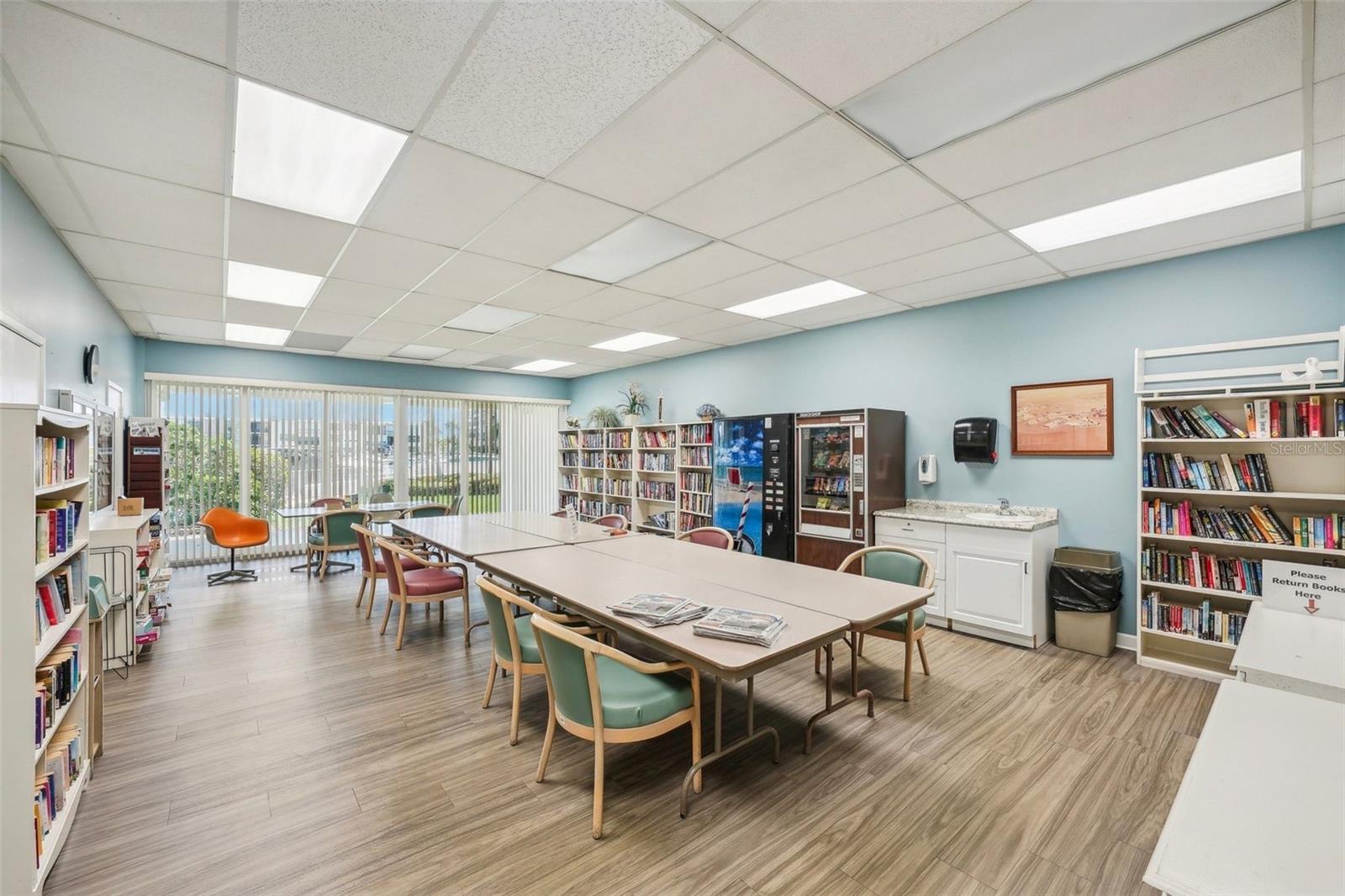 BAY ISLAND GROUP 2 - Residential