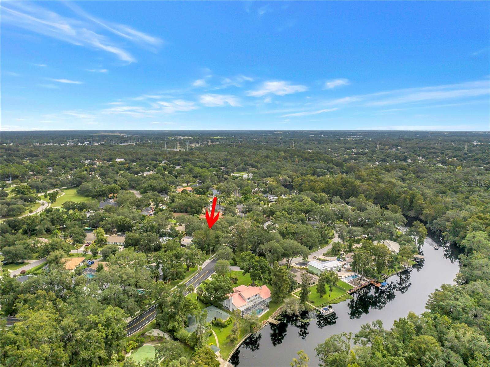 1116 N RIVERHILLS DRIVE