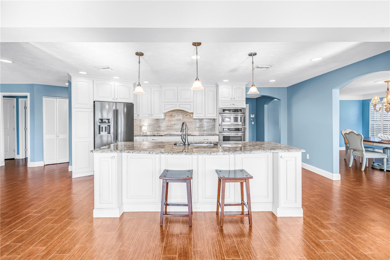 VENETIAN ISLES - Residential