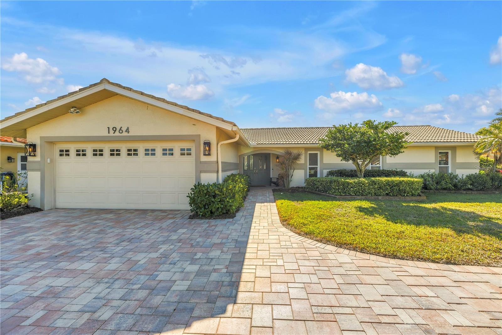 1964 MASSACHUSETTS AVENUE NE