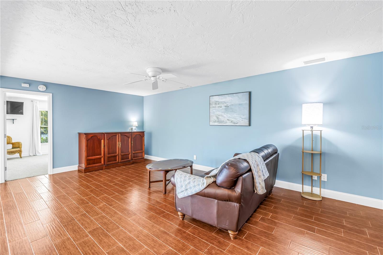 VENETIAN ISLES - Residential