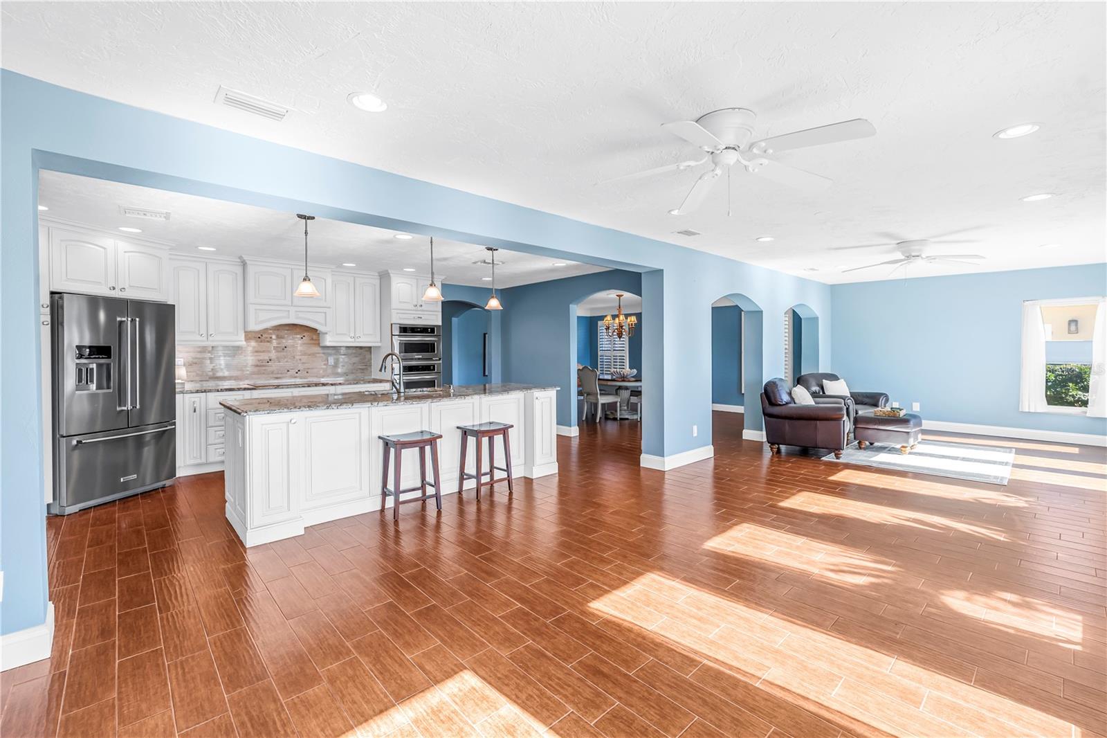 VENETIAN ISLES - Residential