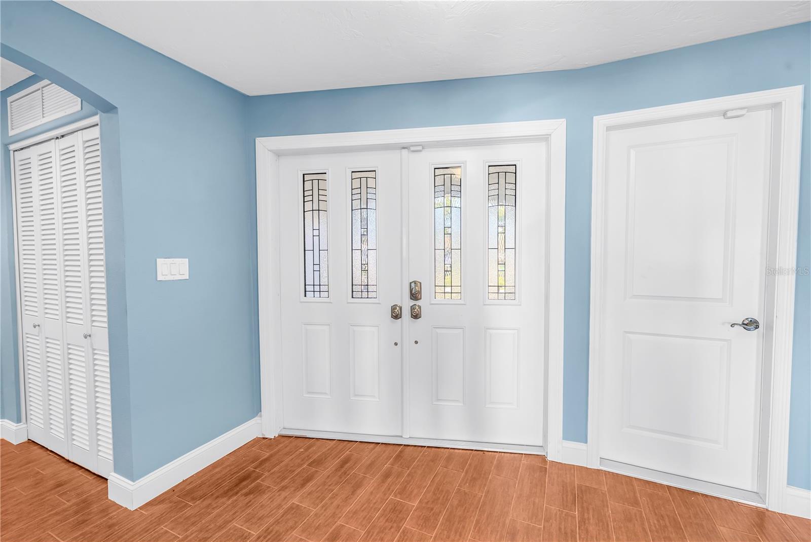 1964 MASSACHUSETTS AVENUE NE