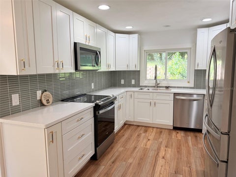 Tiny photo for 1765 Hilltop Drive, Mount Dora, FL 32757 (MLS # G5119276)