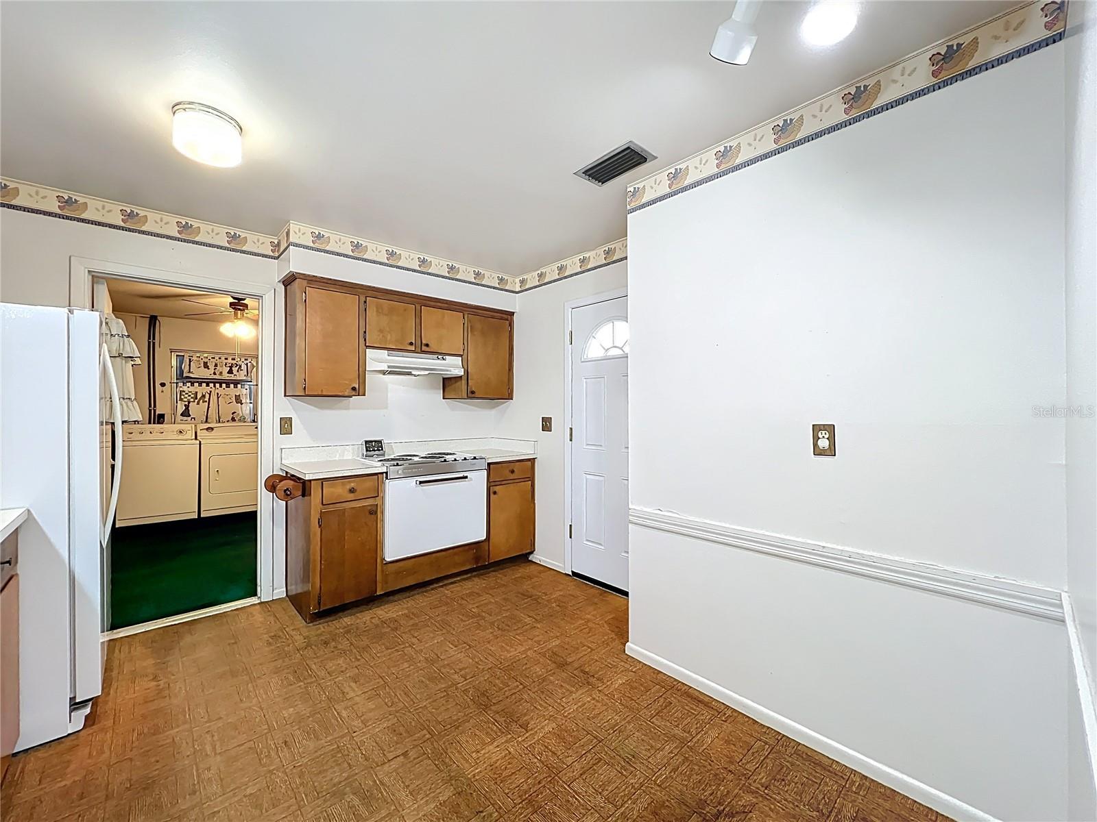 QUEEN ACRES ANNEX - Residential