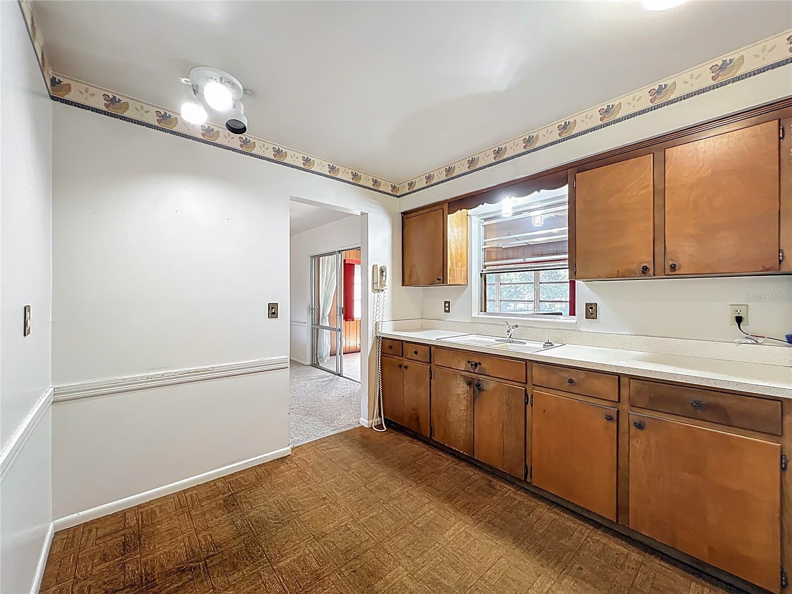 QUEEN ACRES ANNEX - Residential