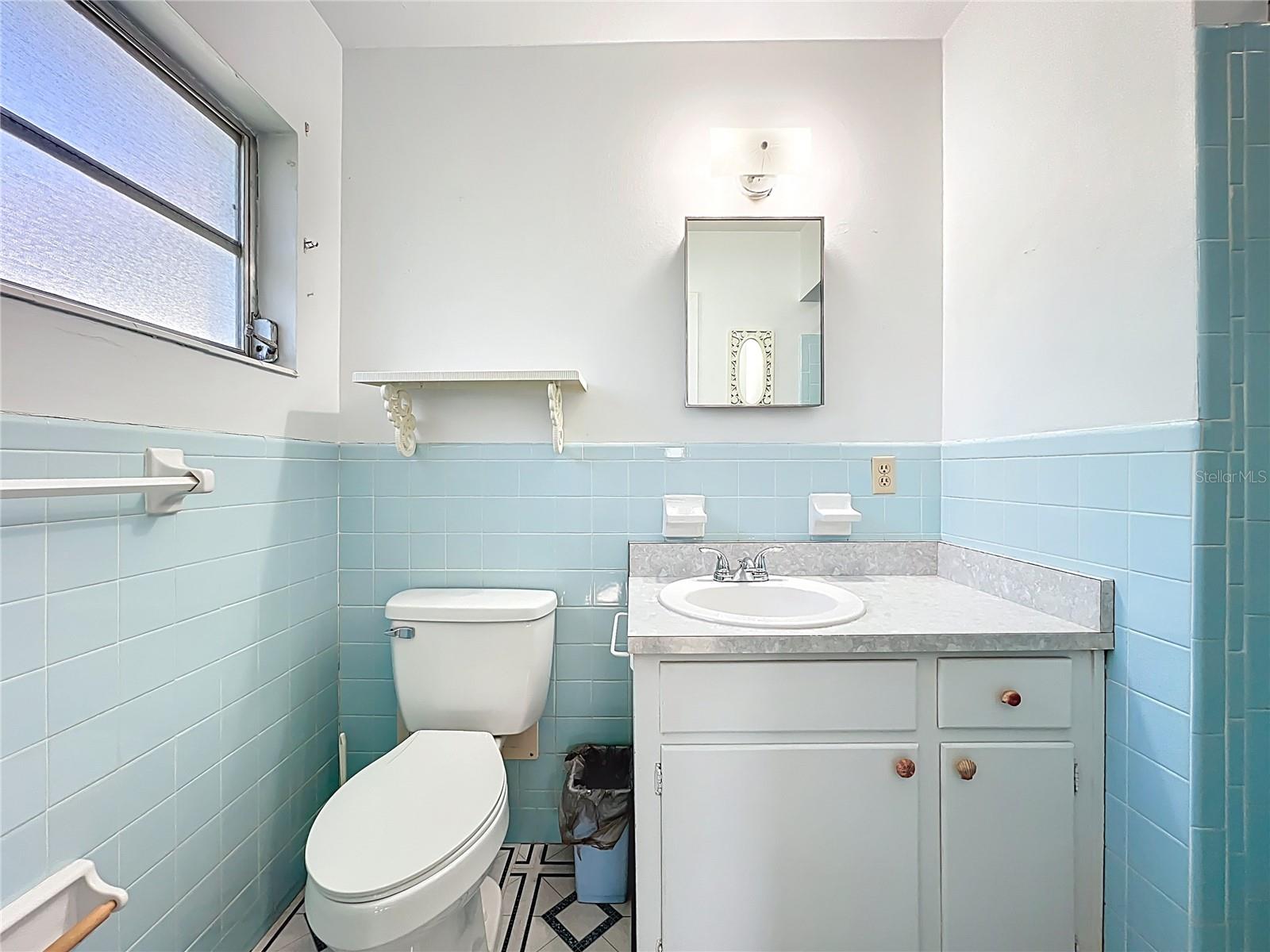 QUEEN ACRES ANNEX - Residential