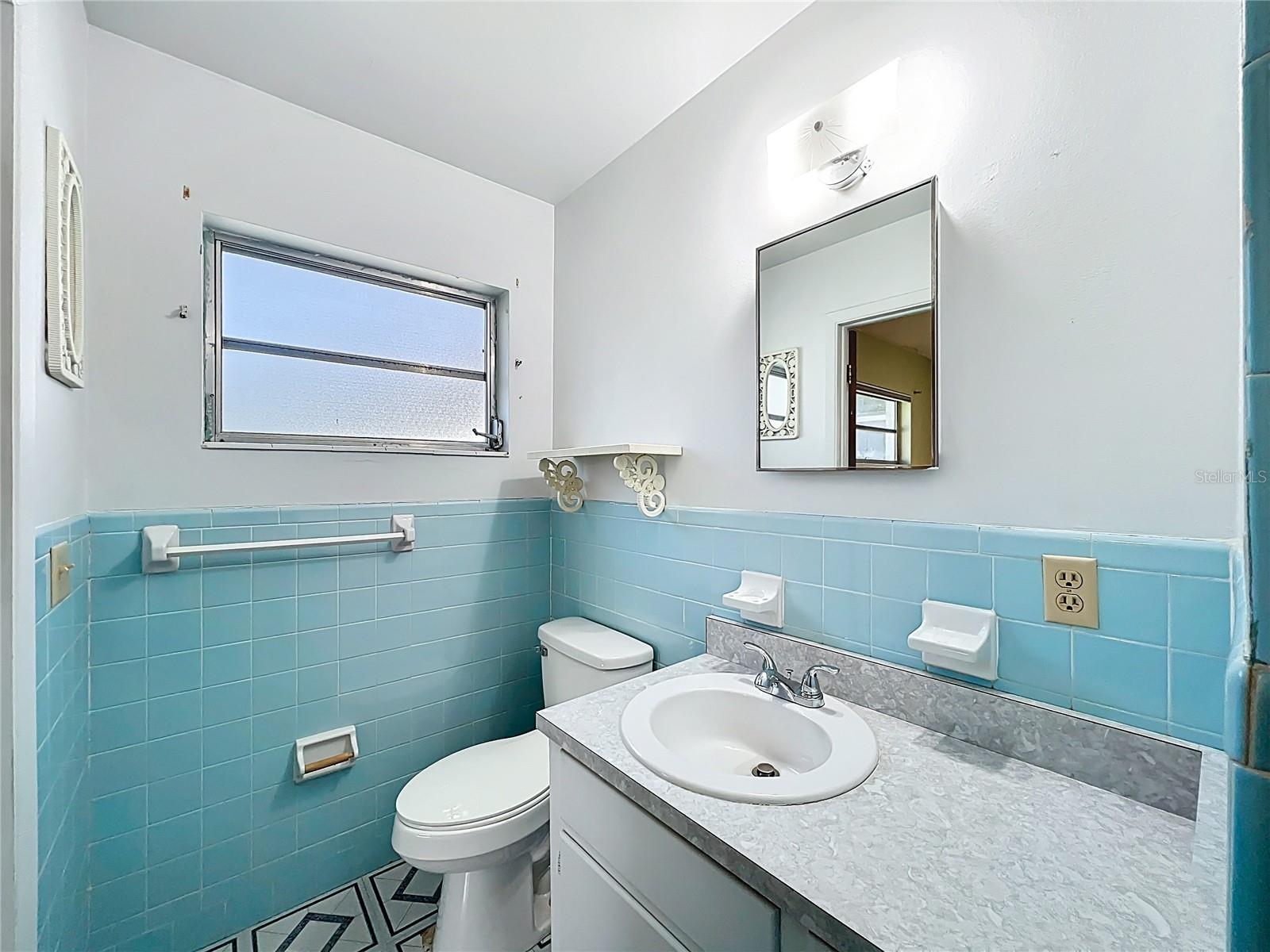 QUEEN ACRES ANNEX - Residential