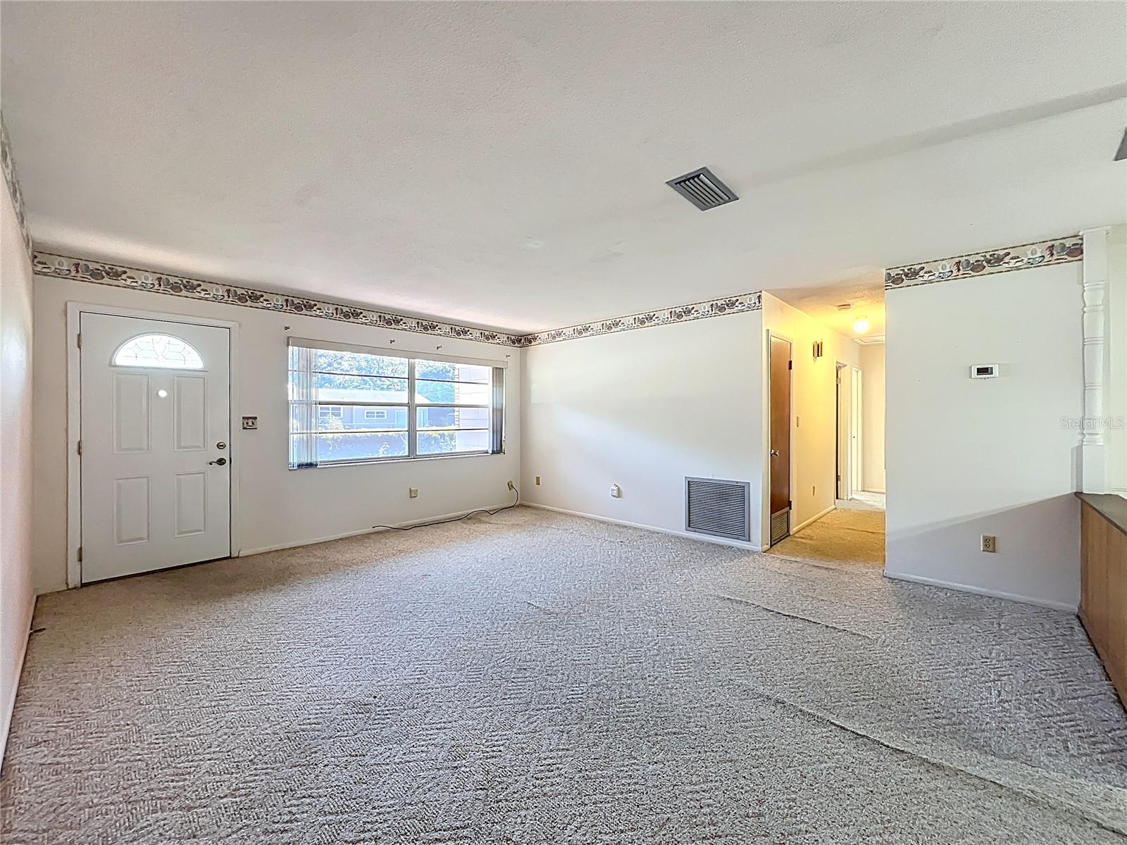 QUEEN ACRES ANNEX - Residential