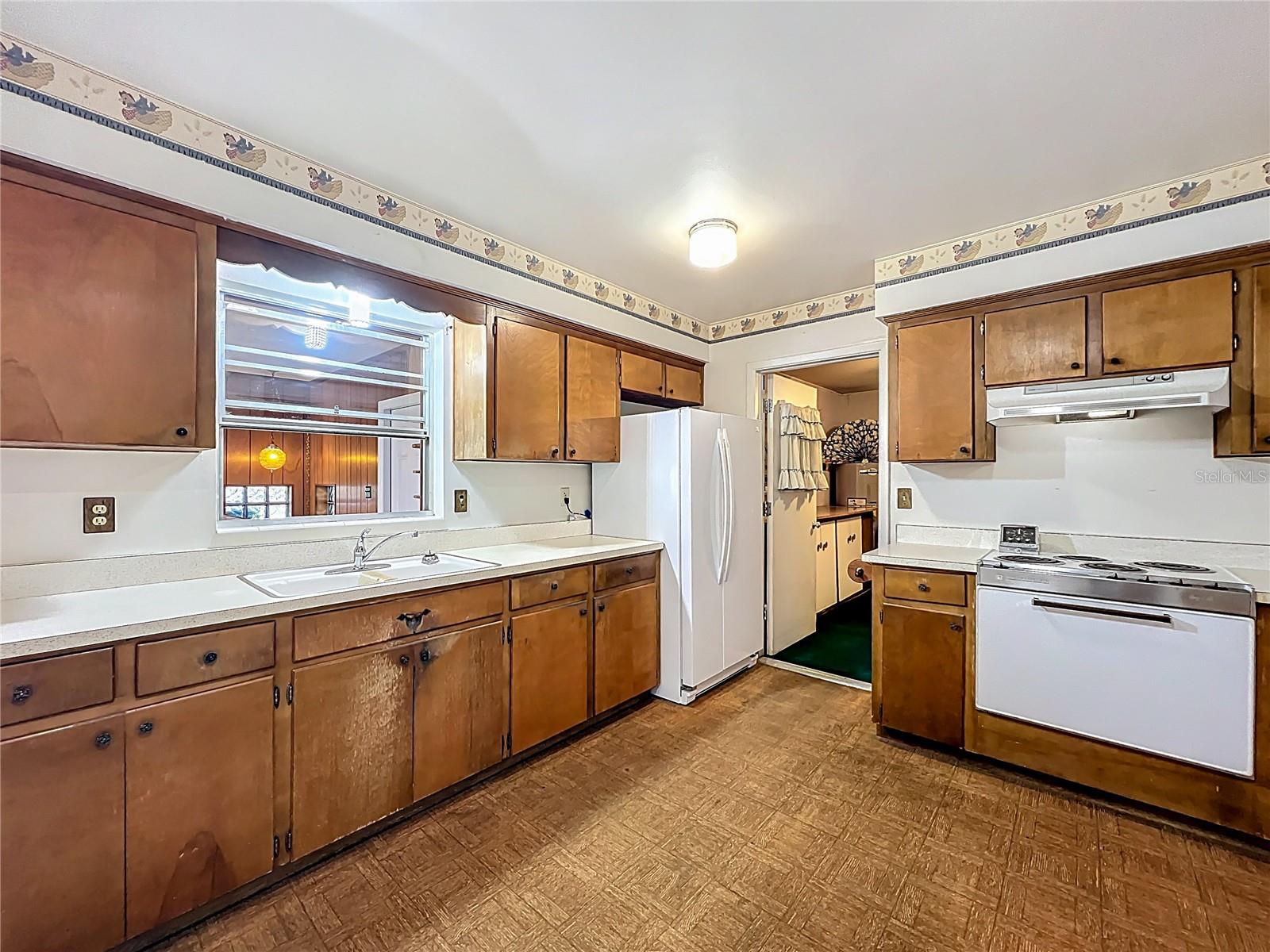 QUEEN ACRES ANNEX - Residential