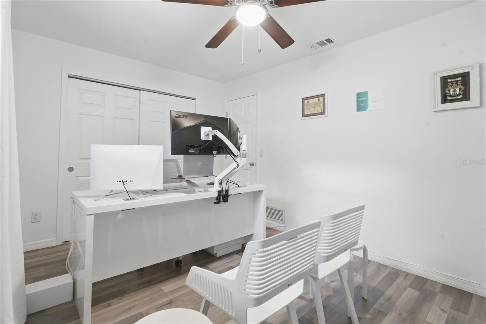 WEST COLONIAL HEIGHTS - Residential